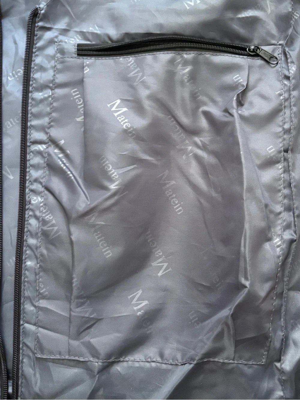 Matein Garment Bag Suit Travel Bag Black Shoulder Strap Foldable Carry On